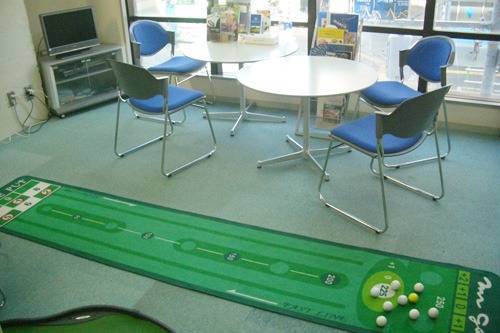 高島平店内の様子